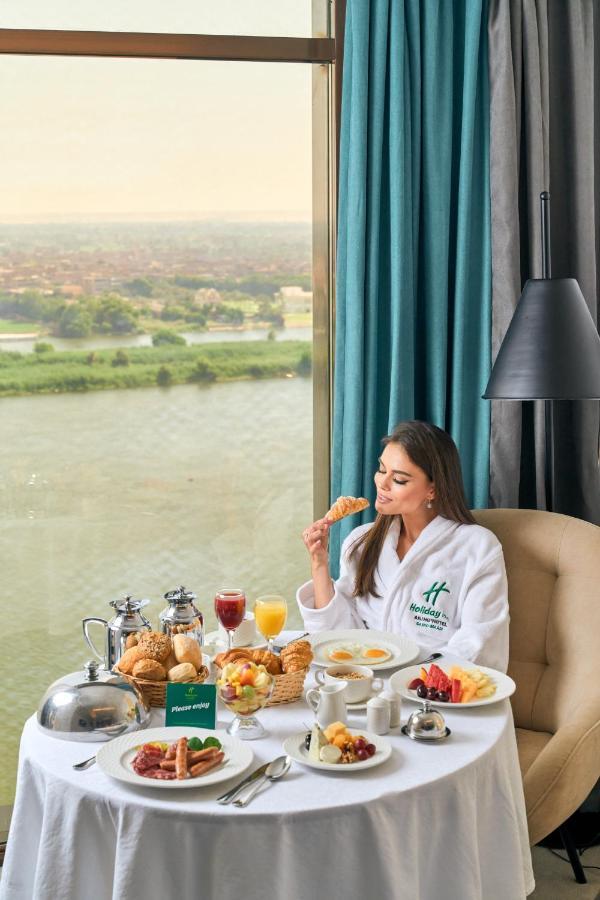 Holiday Inn&Suites - Cairo Maadi, an IHG Hotel Bagian luar foto