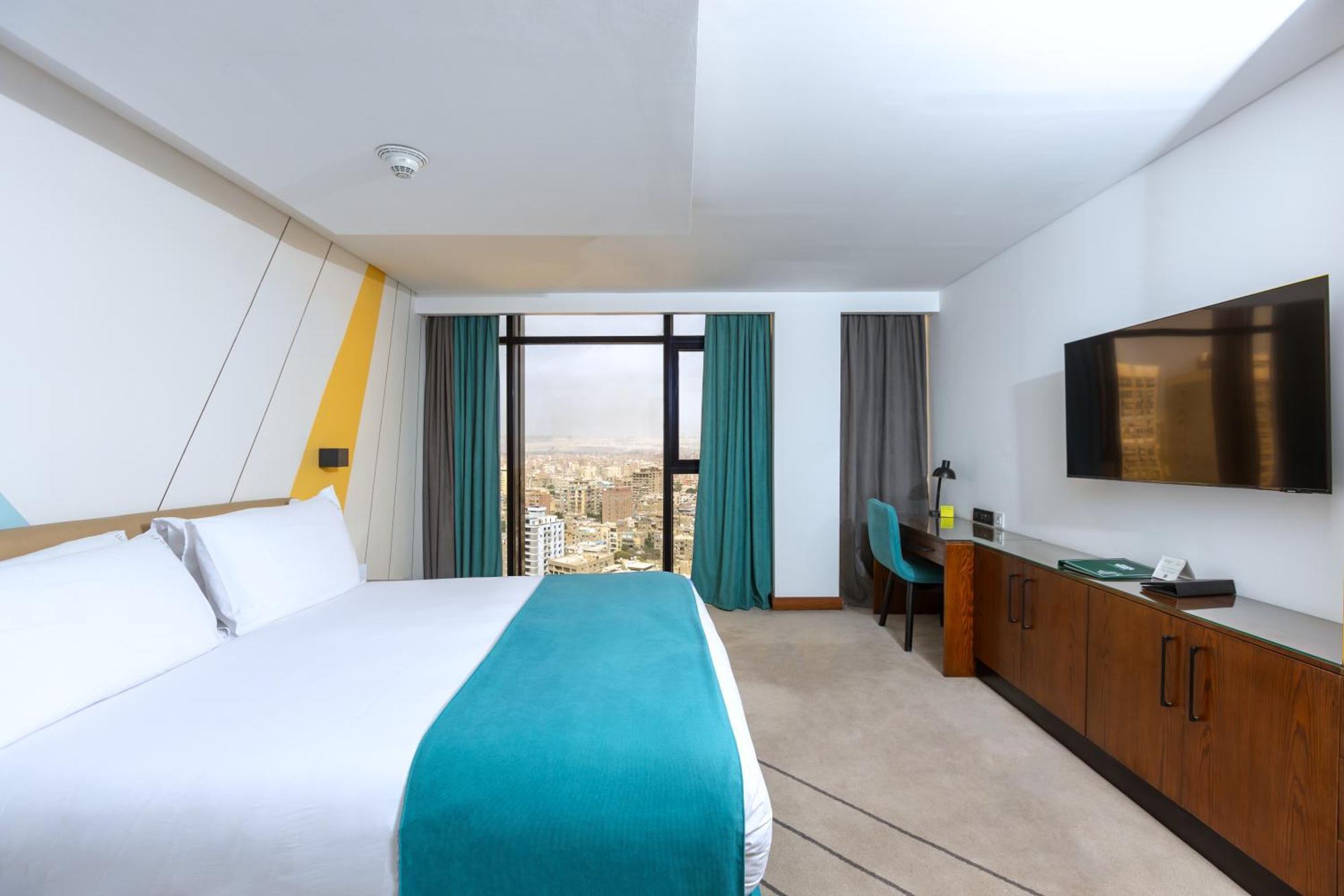 Holiday Inn&Suites - Cairo Maadi, an IHG Hotel Bagian luar foto