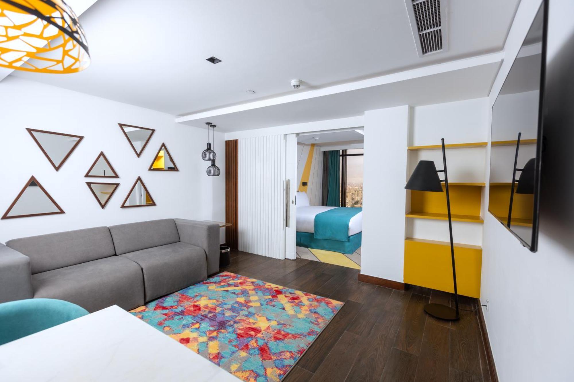 Holiday Inn&Suites - Cairo Maadi, an IHG Hotel Bagian luar foto