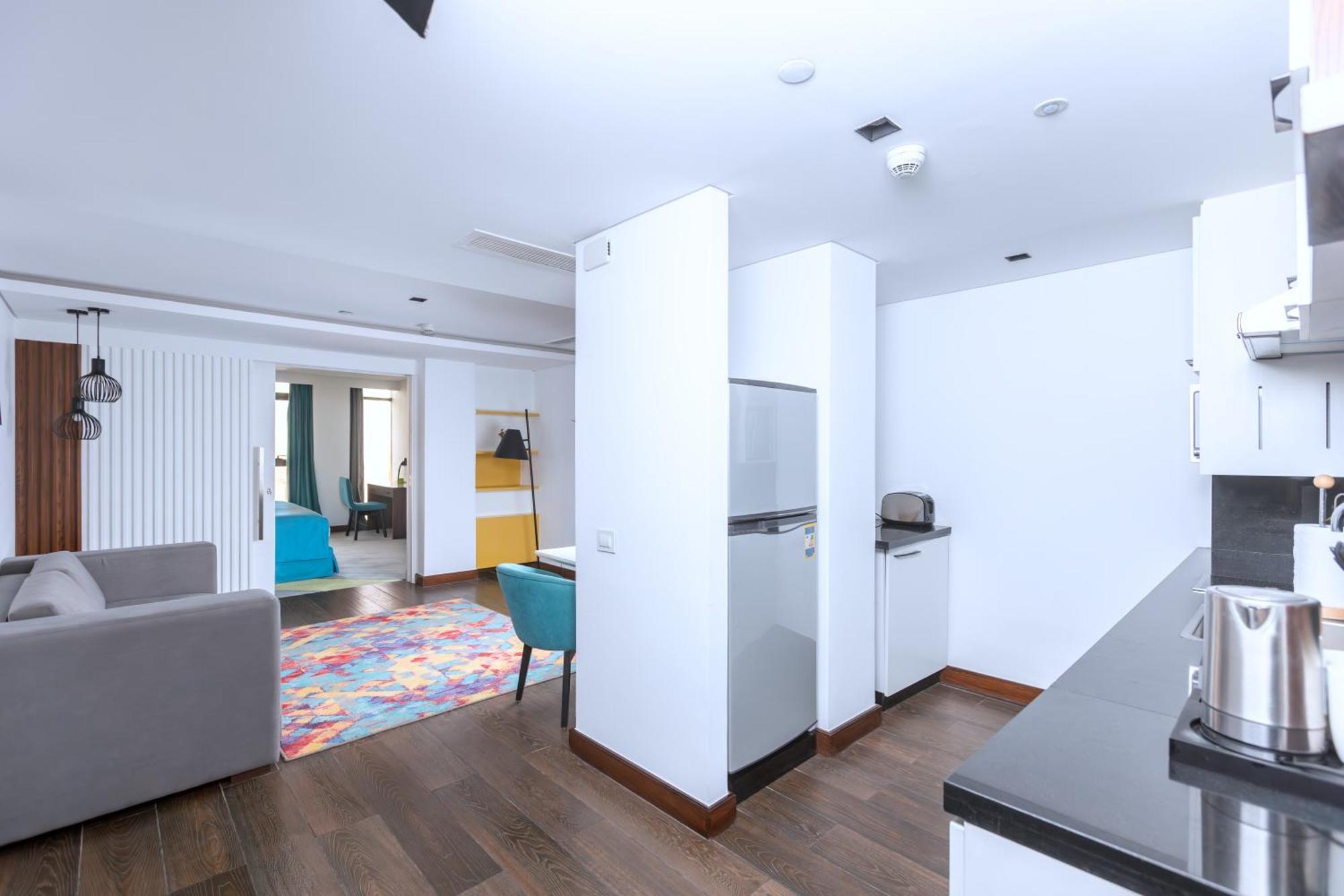 Holiday Inn&Suites - Cairo Maadi, an IHG Hotel Bagian luar foto